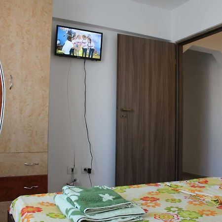 Apartament Anca Apartment Tirgu Ocna Bagian luar foto